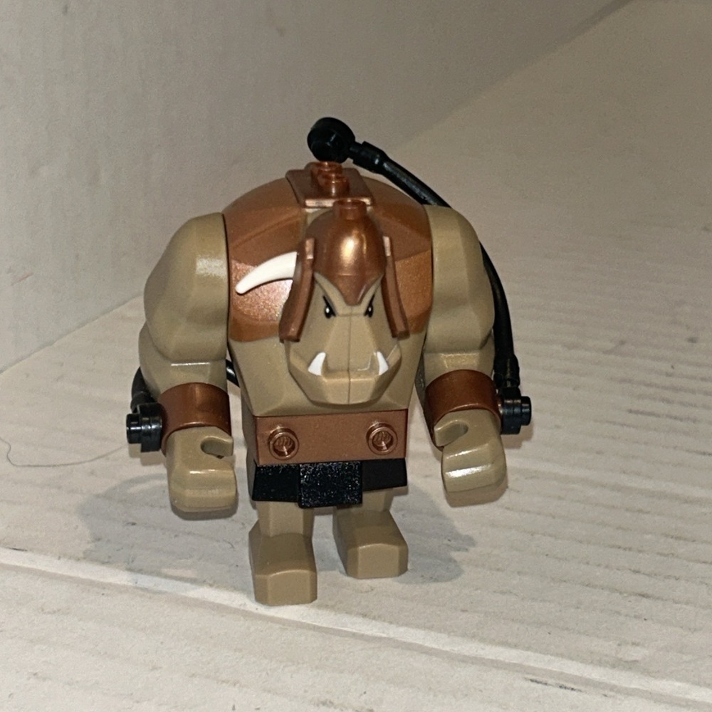 Lego Castle Fantasy Era Troll Minifigure 7036 Dark Tan Copper Armor